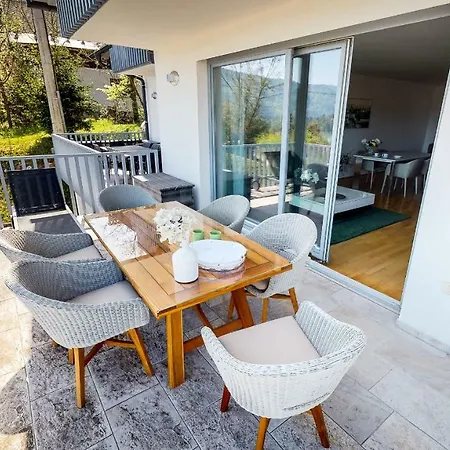 Kahne De Luxe Villa