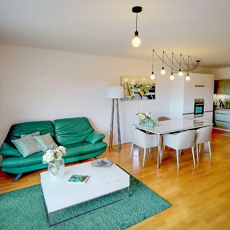 Kahne De Luxe Villa Bled